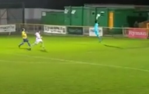 Il primo autogol "a vento" della storia