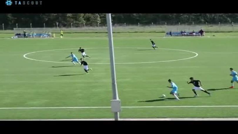 Gol alla Messi per Lorenzo!