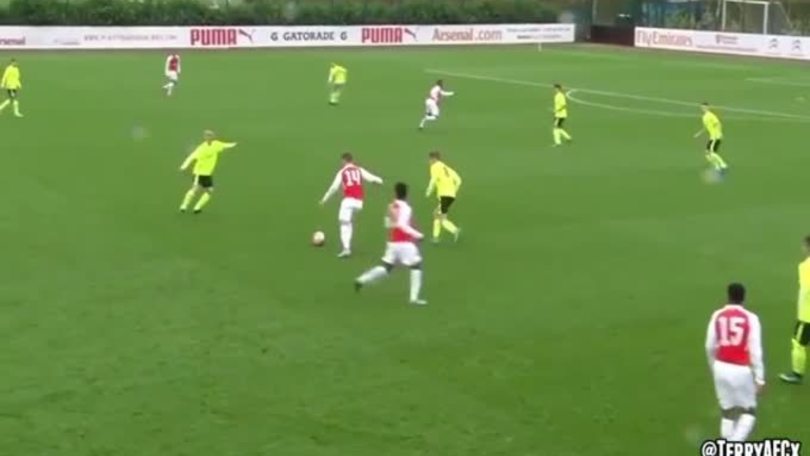 Vlad Dragomir, la stella di 16 anni dell'Arsenal