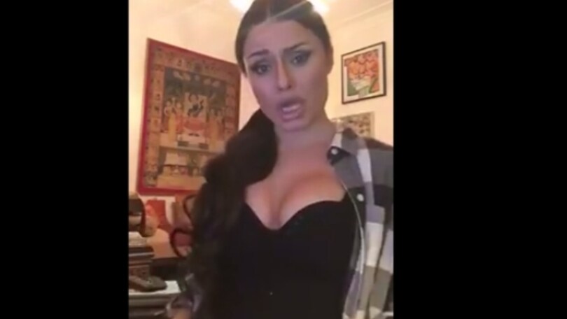 Belen Rodriguez vs Selvaggia Lucarelli, sfida comica sul web