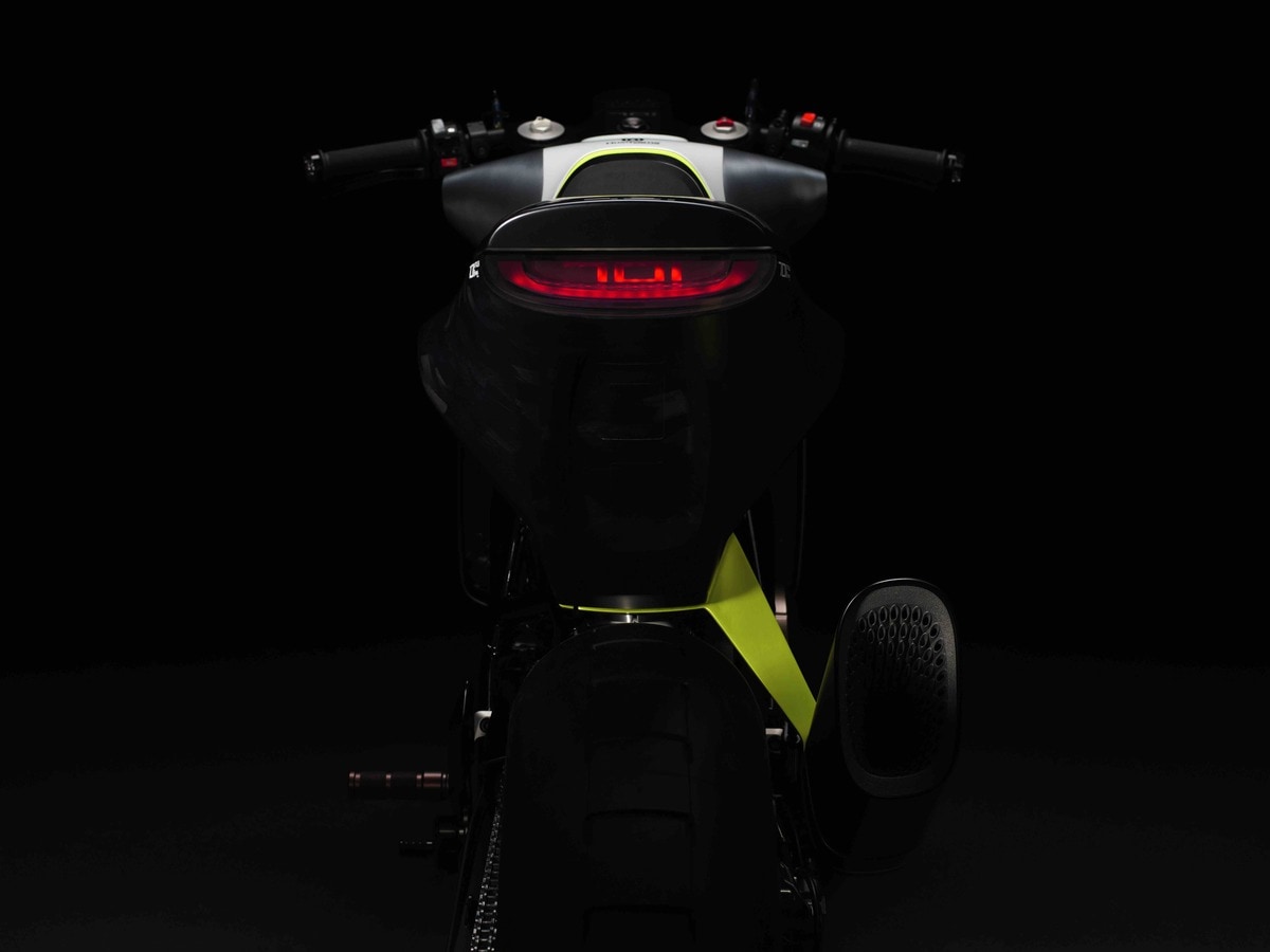 EICMA 2015: Husqvarna 701 Vitpilen, nuda minimal