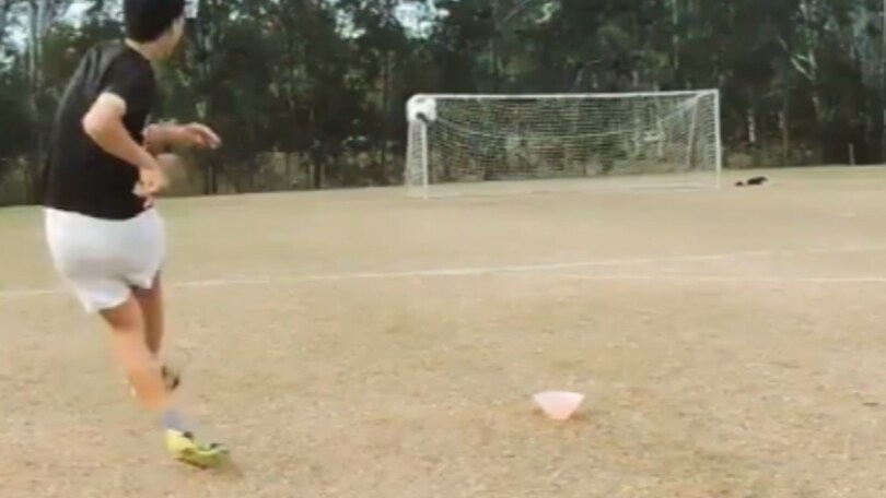 Punizione "maledetta", effetto da slow motion