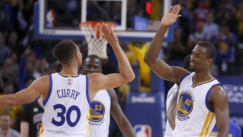 Nba, i Warriors vincono ancora