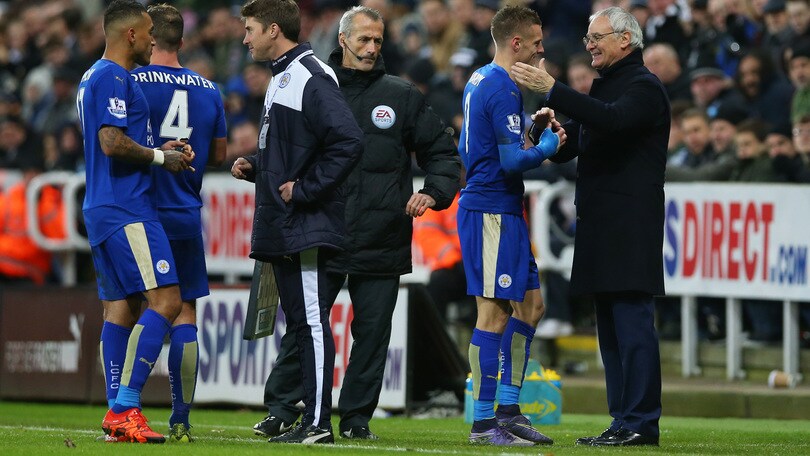 Premier League, Leicester in vetta, Klopp stende il City