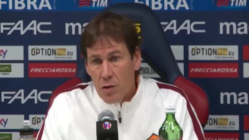 Garcia: "Partita di pallanuoto, parodia del calcio"