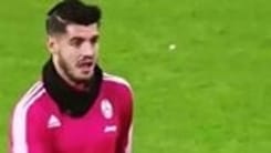 Juventus, Morata show con la gomma da masticare
