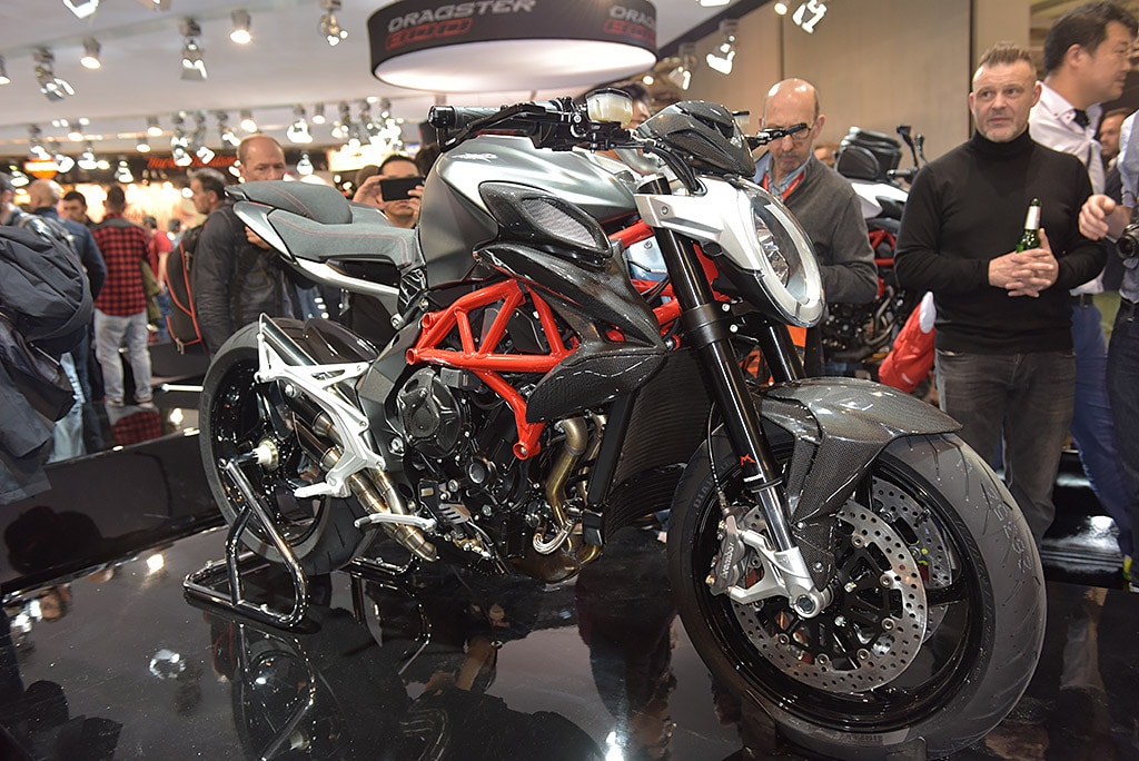 EICMA 2015: MV Agusta Brutale 800, cambio totale