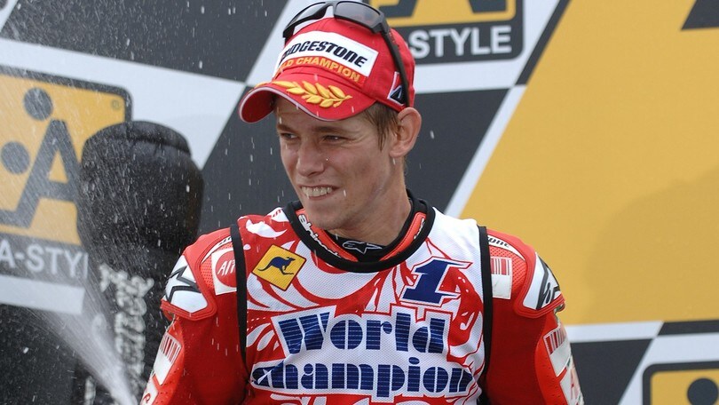 Stoner torna in Ducati: sarà collaudatore