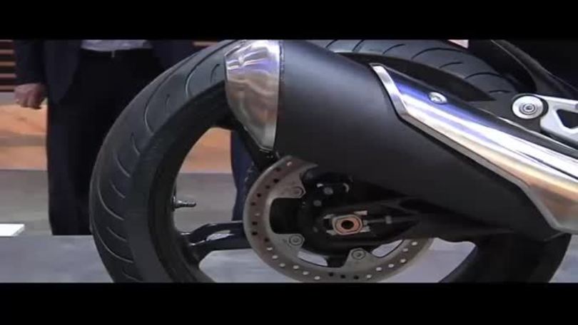 EICMA 2015, Ronzoni (BMW): “Vi svelo i segreti della piccola G310R"