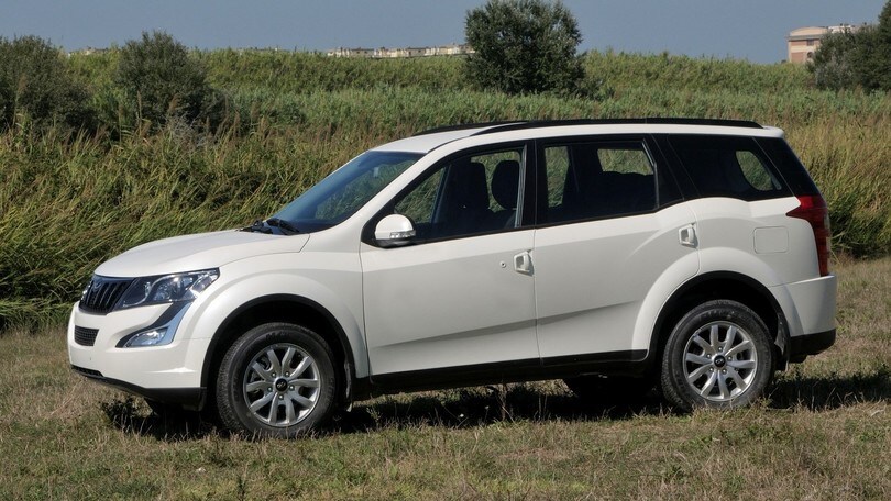 Mahindra XUV500 2016, foto e prezzi