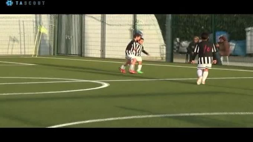 Un gol alla Van Basten per il piccolo Simone!