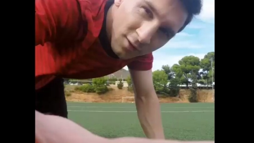 Messi, come ti distruggo il cellulare da 70 metri