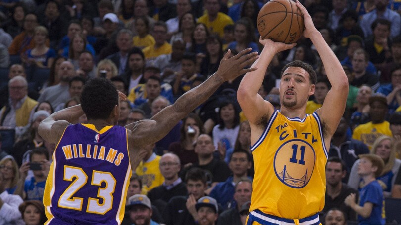 Nba, Golden State da record: 16 vittorie di seguito