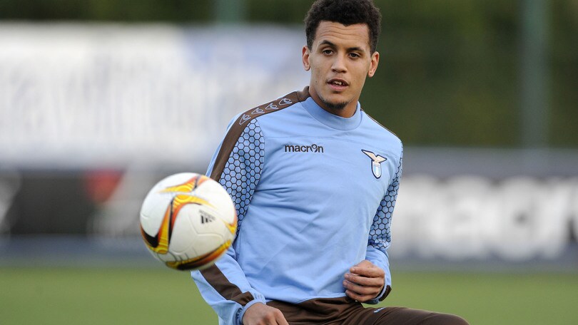 Europa league lazio, morrison lascia il ritiro senza permesso e se ... Ritiro permesso