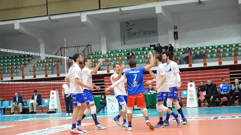La Centrale del Latte Brescia di Cisolla e Tiberti abbatte Siena