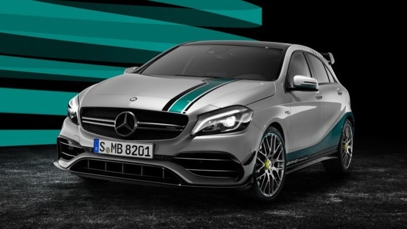 Mercedes celebra Hamilton con una Classe A stile F1