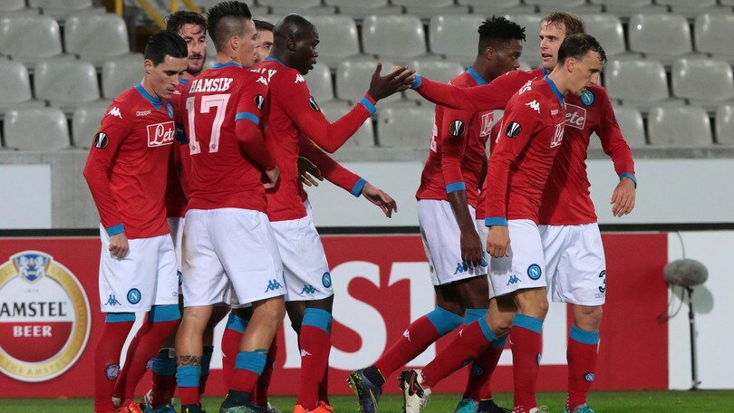 Europa League, Bruges-Napoli 0-1: Chiriches firma la quinta vittoria
