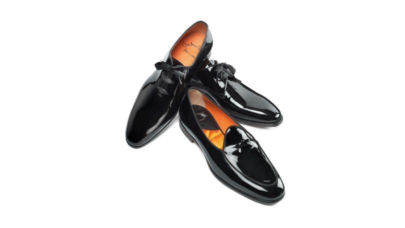 Impeccabile a Capodanno con le calzature di Santoni