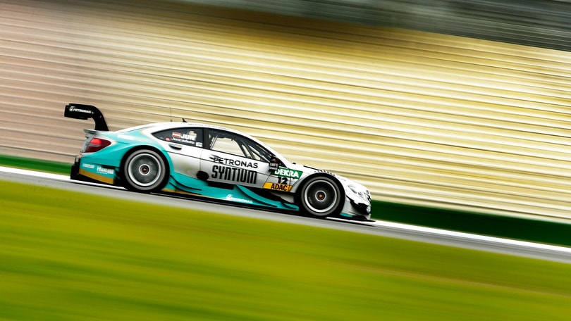 F1, Magnussen nei test DTM di Jerez