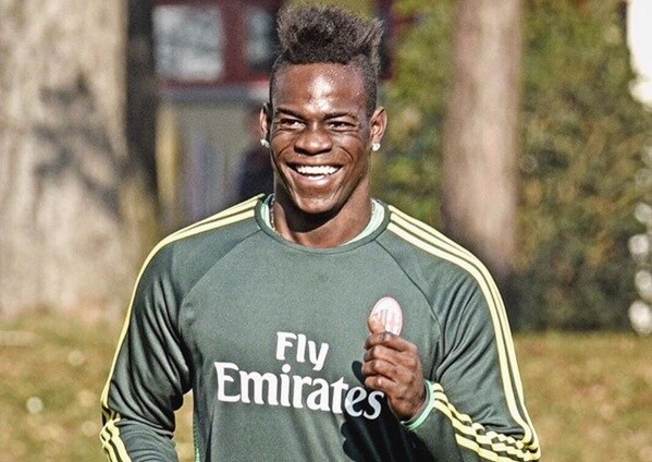 Balotelli torna ad allenarsi. Sorrisi su Instagram