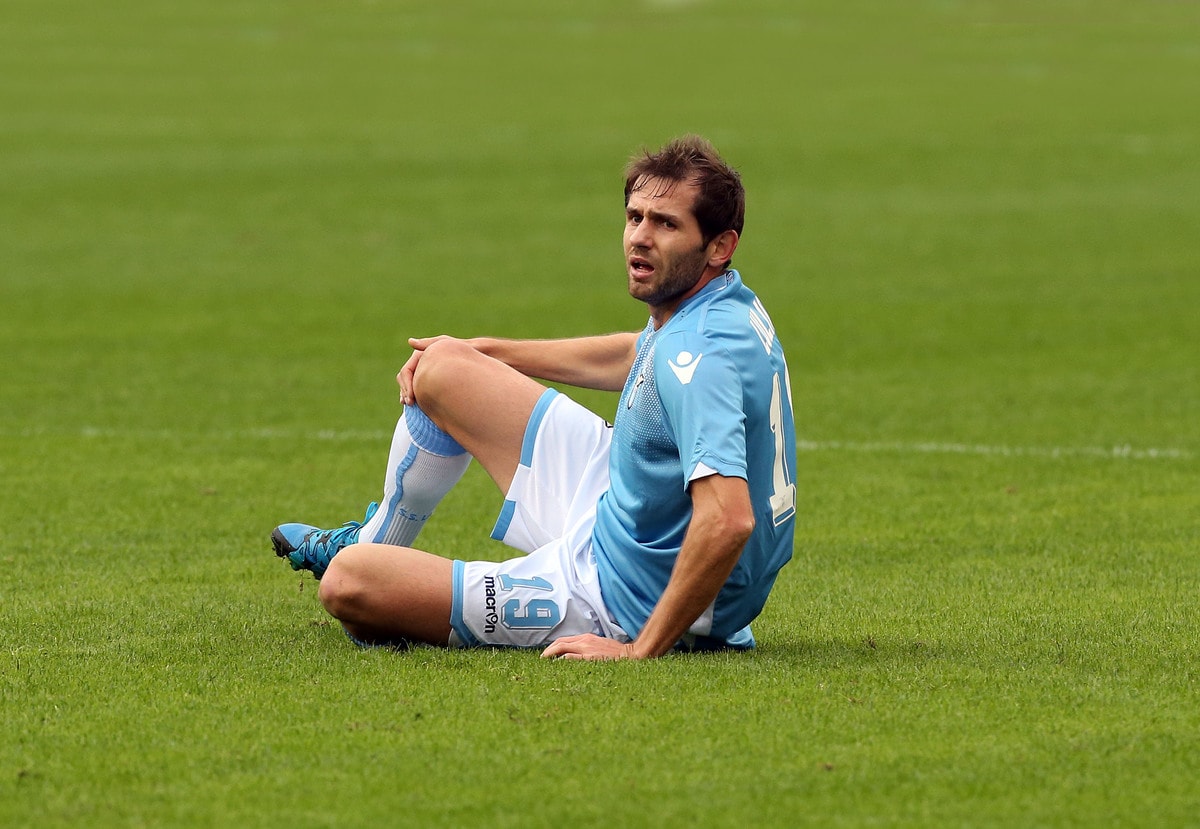 Lazio, Lulic choc, rischia di perdere un dito