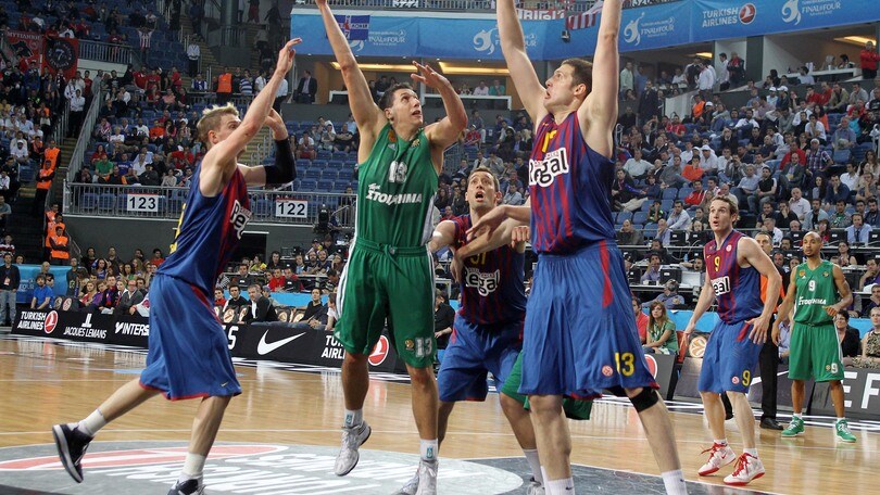 Diamantidis stende il Barça, gli azzurri alle Top 16