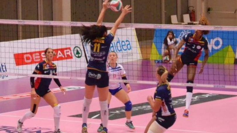 Volley: A2 Femminile, Forlì la spunta solo al tie break