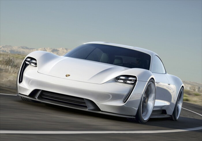 Porsche Mission E, la supercar elettrica da 600 cv si farà
