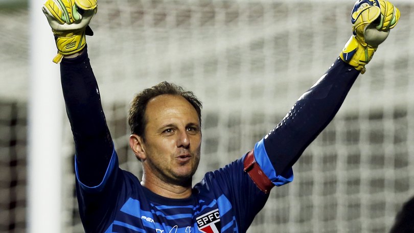 Rogerio Ceni dice basta a 42 anni: si ritira il portiere goleador del San Paolo