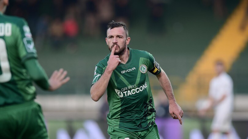Avellino-Pro Vercelli 1-0: D'Angelo firma la vittoria