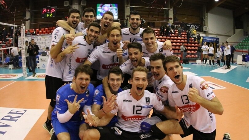 La Tonazzo Padova trova i 3 punti a Milano. Revivre al 10° ko