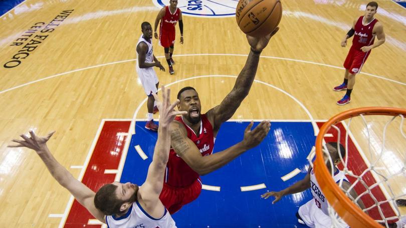 Jordan doma i Bucks, Harden salva Houston