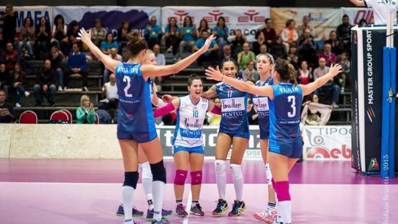 Volley: A2 Femminile, per l'Olbia tie break vincente