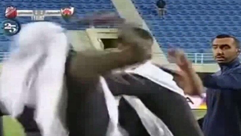 Kuwait, arbitro aggredito dallo sceicco