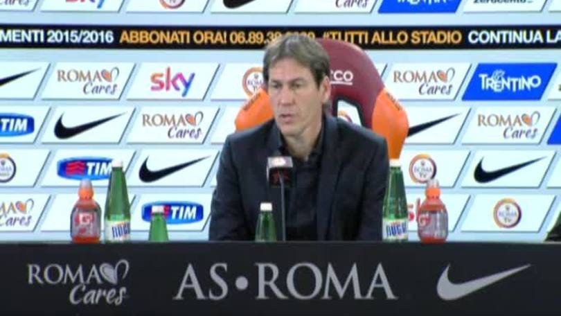Garcia: "Olimpico vuoto? Preferisco i fischi di uno stadio pieno"