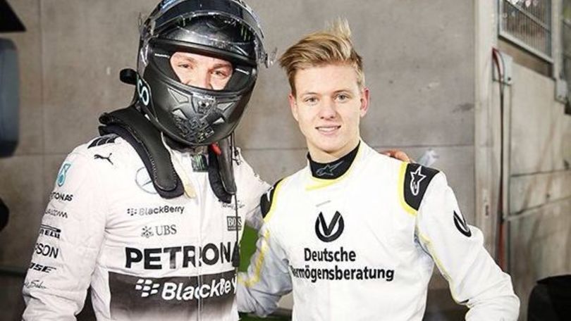 F1, Rosberg preoccupato per Schumi jr: «Troppa pressione su di lui»