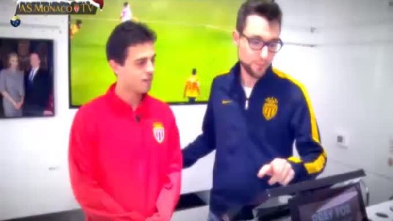 El Shaarawy è Babbo Natale per un giorno