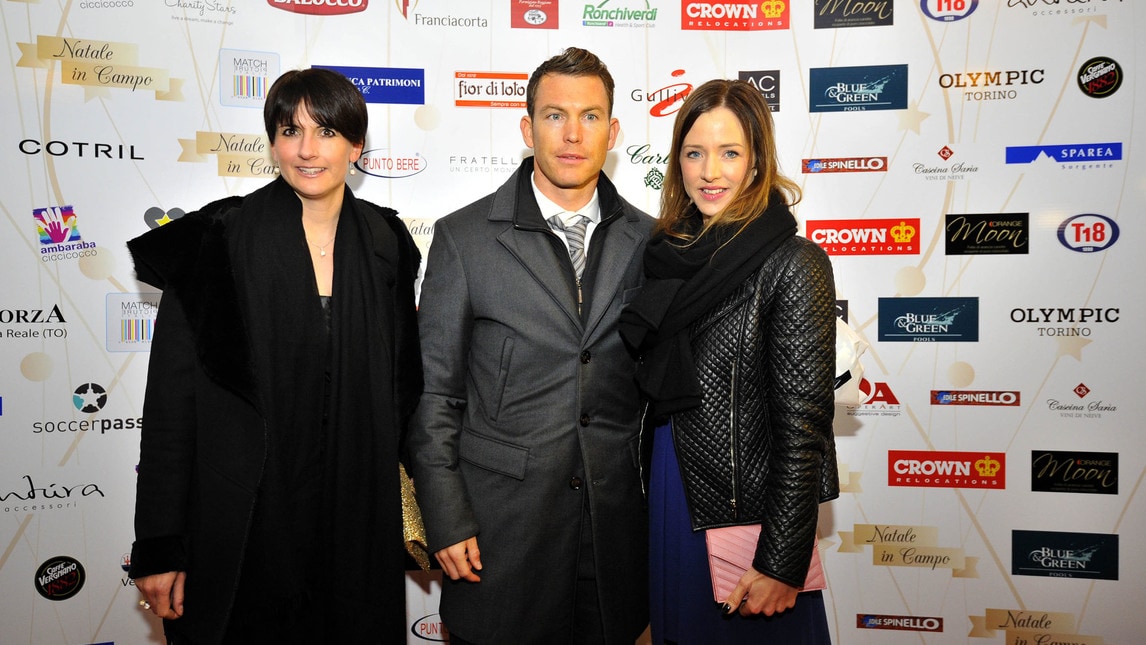 <p>La showgirl all'evento benefico Natale in campo&nbsp;a favore del Reparto di terapia intensiva neonatale della clinica universitaria&nbsp;del Sant'Anna</p>
