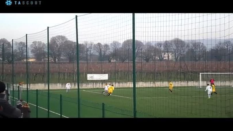 Un gol fantastico alla ex squadra per Marius