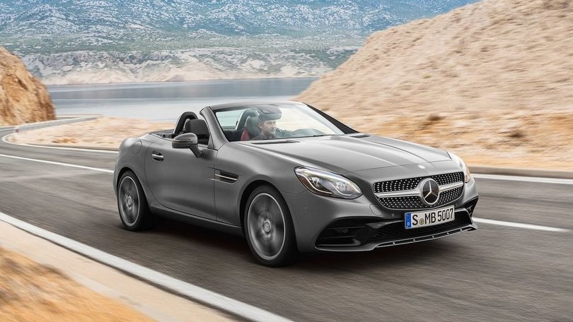 Nuova Mercedes SLC, prime immagini della cabrio
