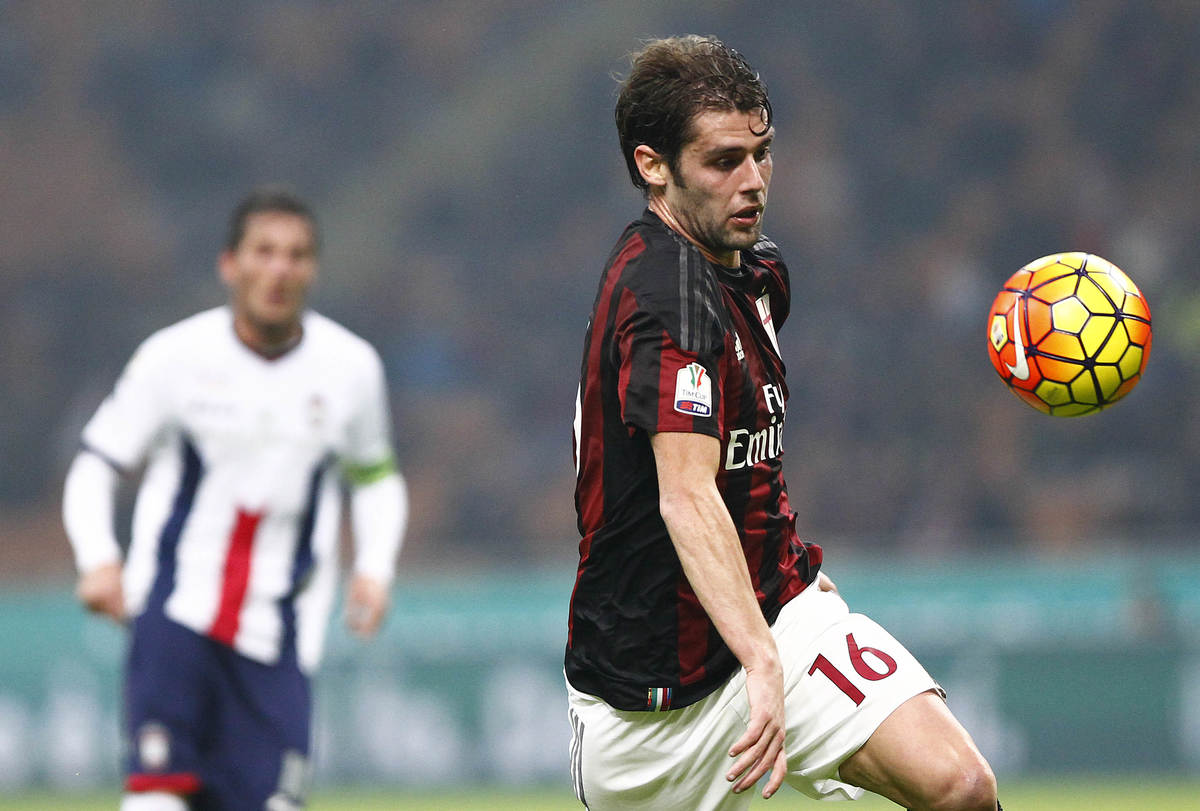Serie A Milan, Poli si scalda. Cerci va in panchina