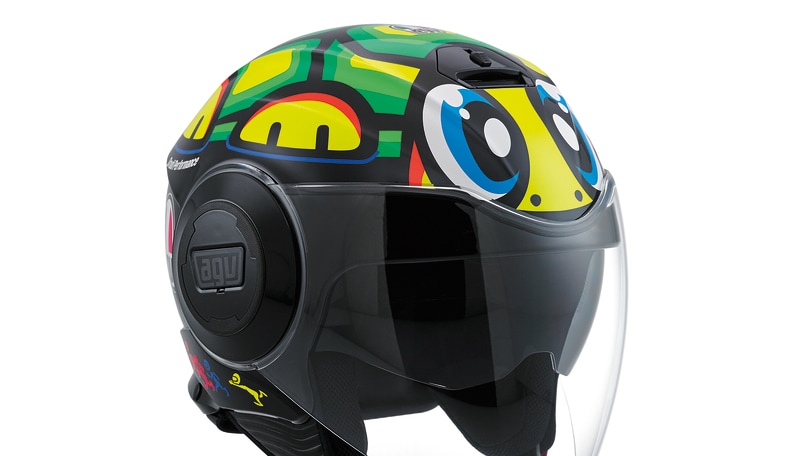 AGV: ecco il casco jet "tartaruga" del Dottore