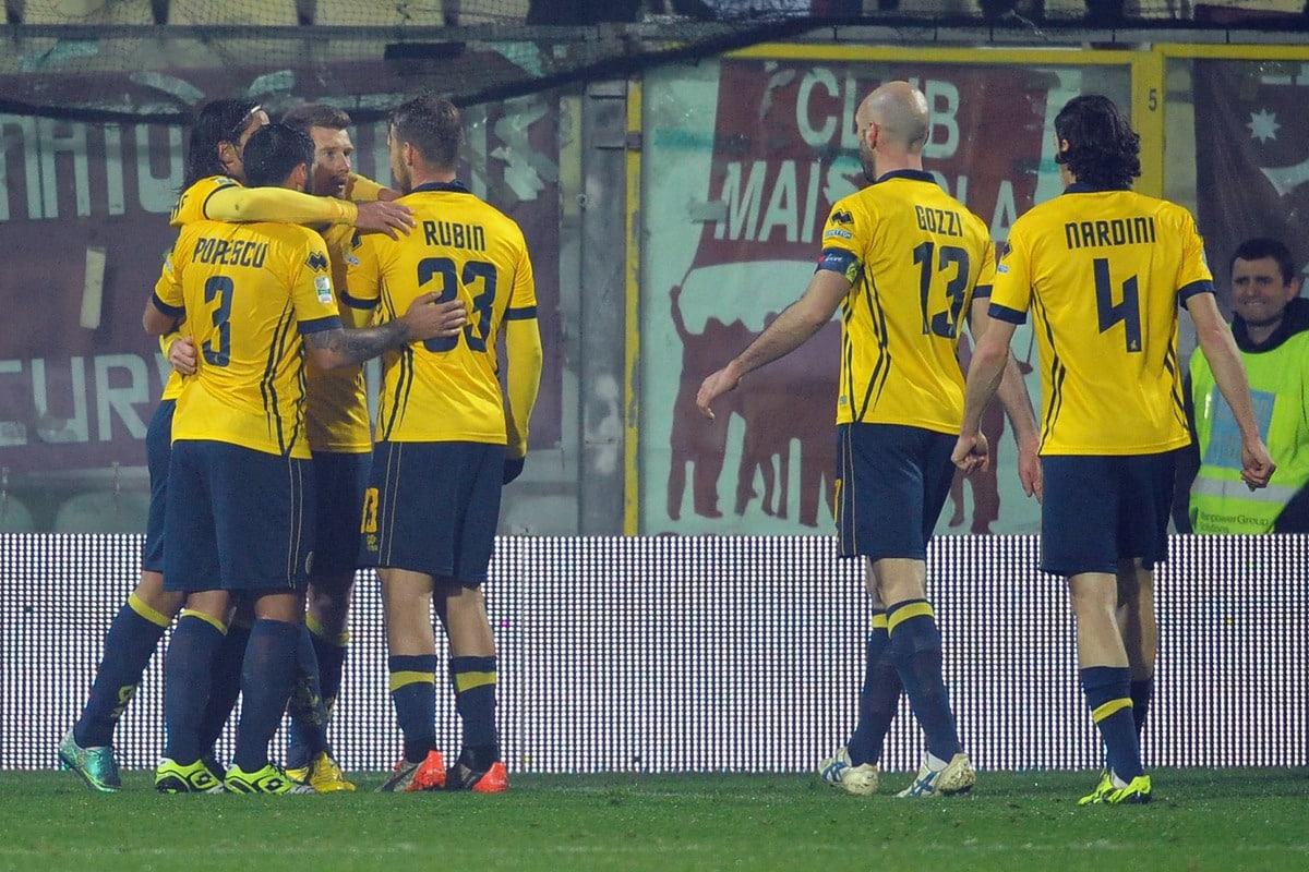 Modena-Salernitana in diretta, segui la sfida in tempo reale