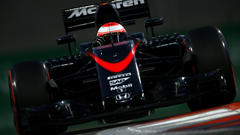 McLaren, Button: «Nel 2016 più veloci di due secondi»