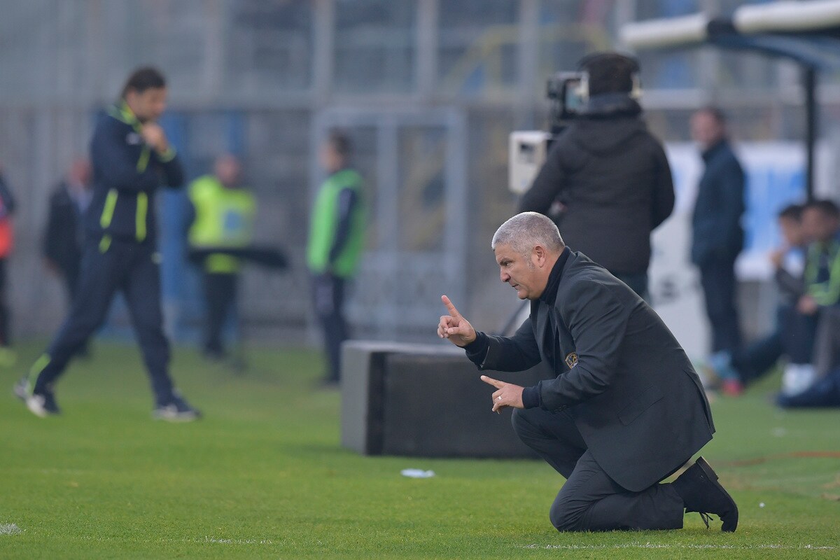Serie B: stop per il Crotone: con il Latina è 2-2