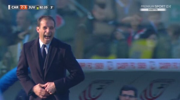 La Juve rischia nel finale e Allegri si sfoga: getta la giacca e urla ai giocatori