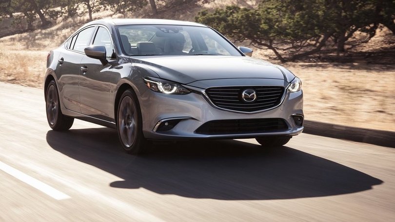 Mazda 6 berlina, foto e prezzi