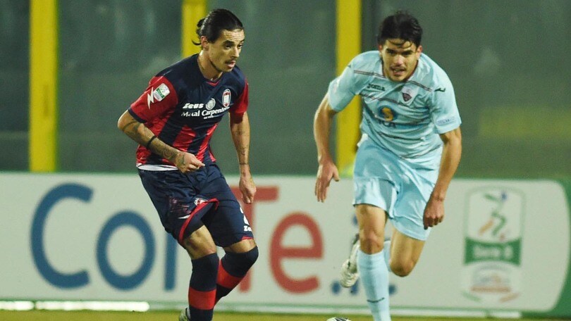 Serie B il Trapani ferma il Crotone. Bari ko in casa col Brescia