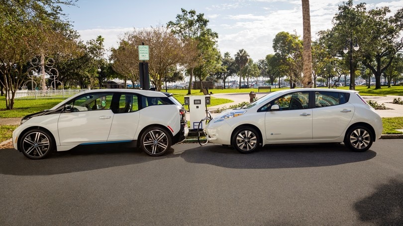 Nissan e BMW: come investono sulle elettriche