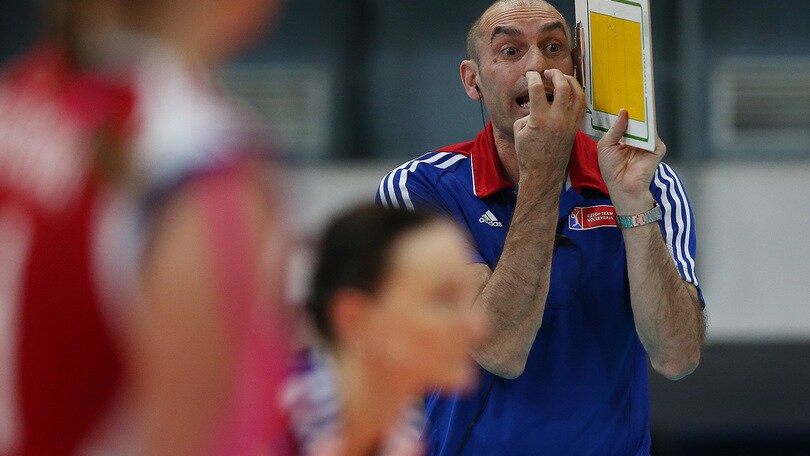 Natale amaro per Salvagni esonerato. Parisi al Lokomotiv Baku